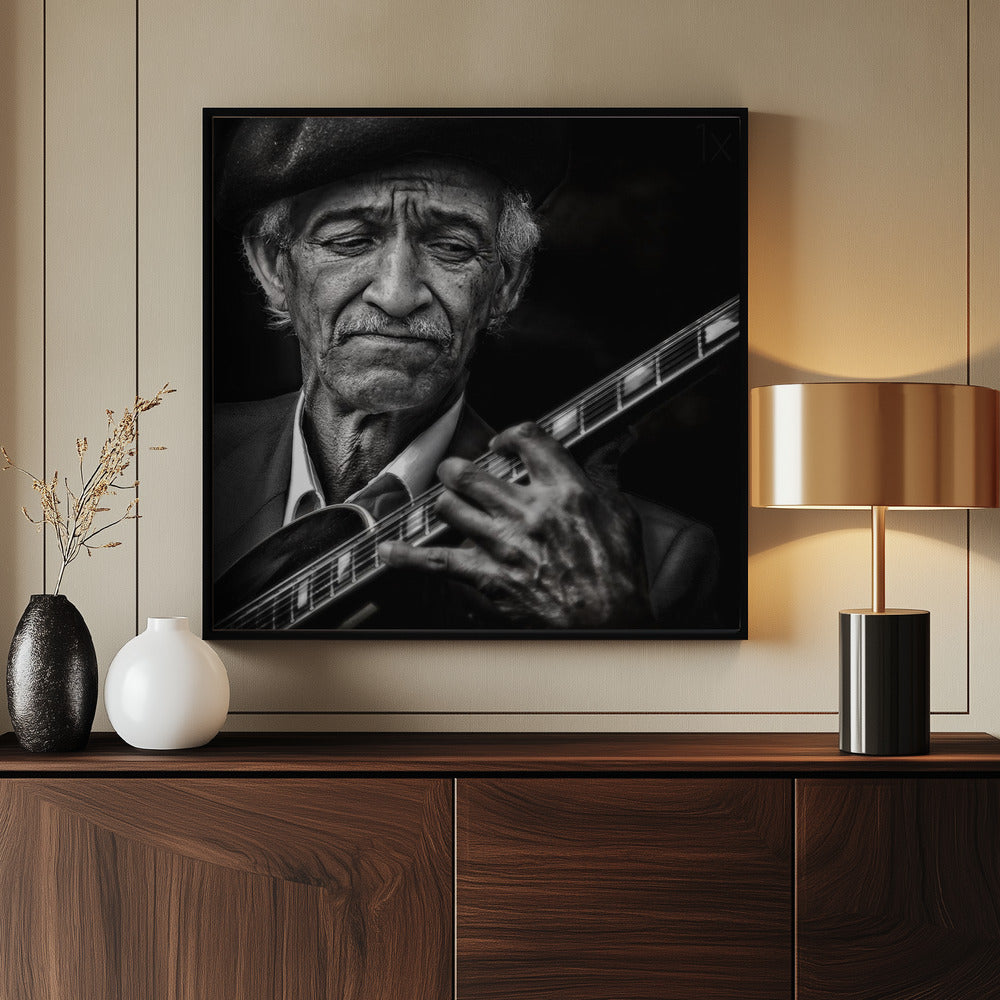 the guitarist - Poster / Art Print - interiör