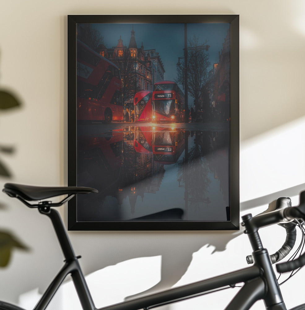 London night reflections - Poster / Art Print - interiör