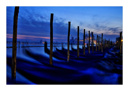 variant-21x30_with-margin