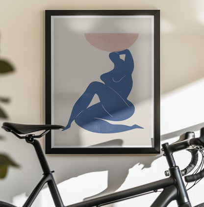 Vase and Woman - Poster / Art Print - interiör