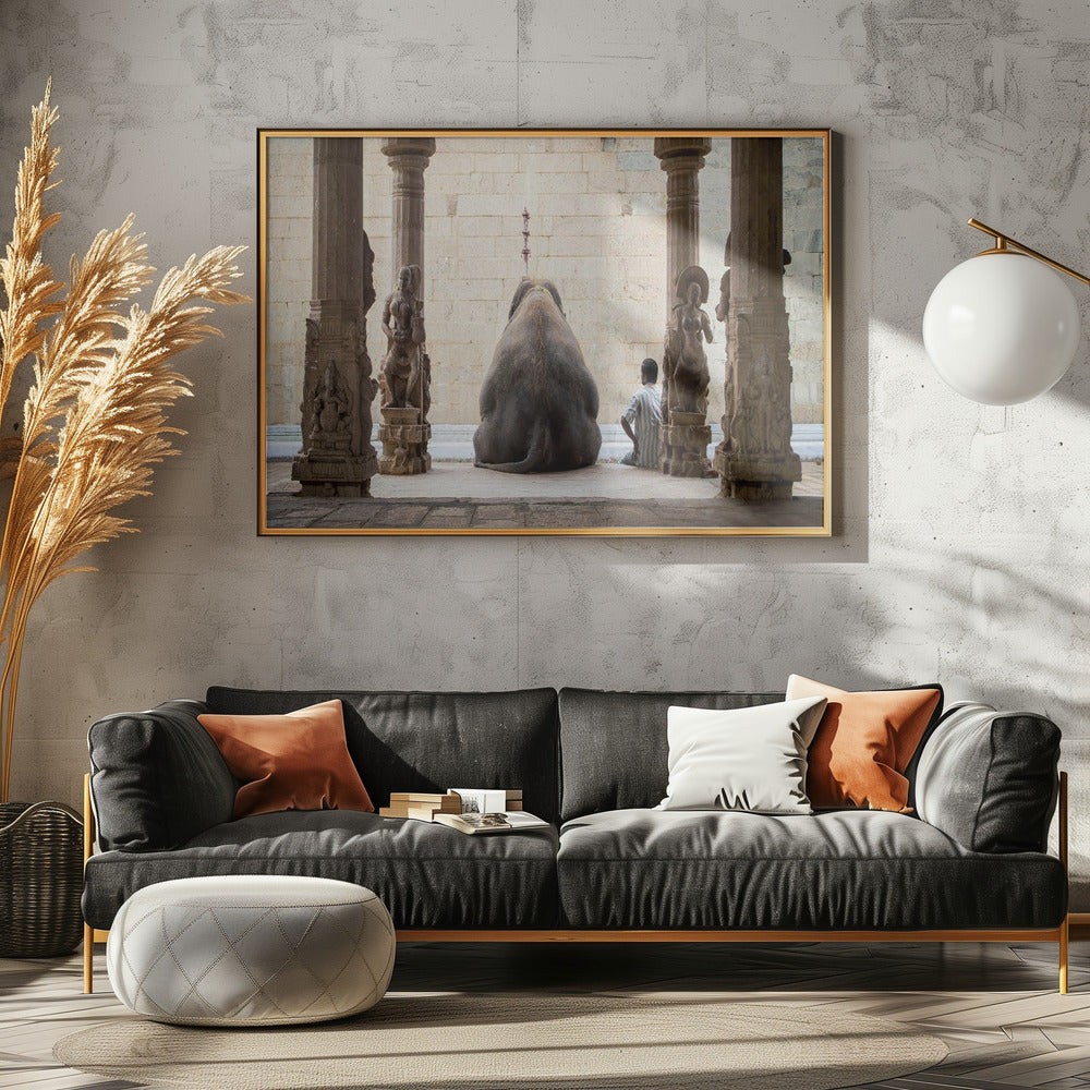 The Elephant &amp; its Mahot - Poster / Art Print - interiör
