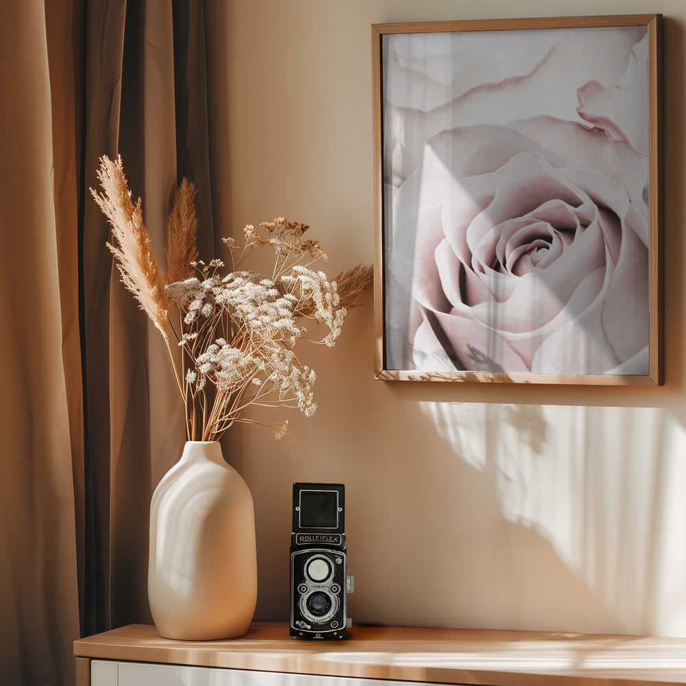 Pink Rose No 05 - Poster / Art Print - interiör