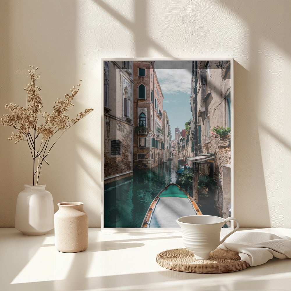 Boat on the river - Poster / Art Print - interiör
