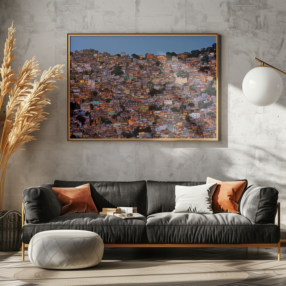 Nightfall in the Favela da Rocinha - Poster / Art Print - interiör