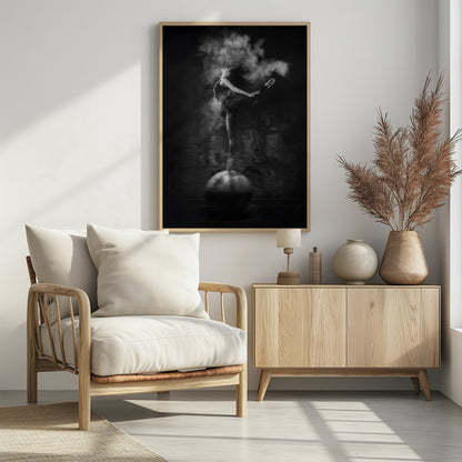 Dance on Ball - Poster / Art Print - interiör