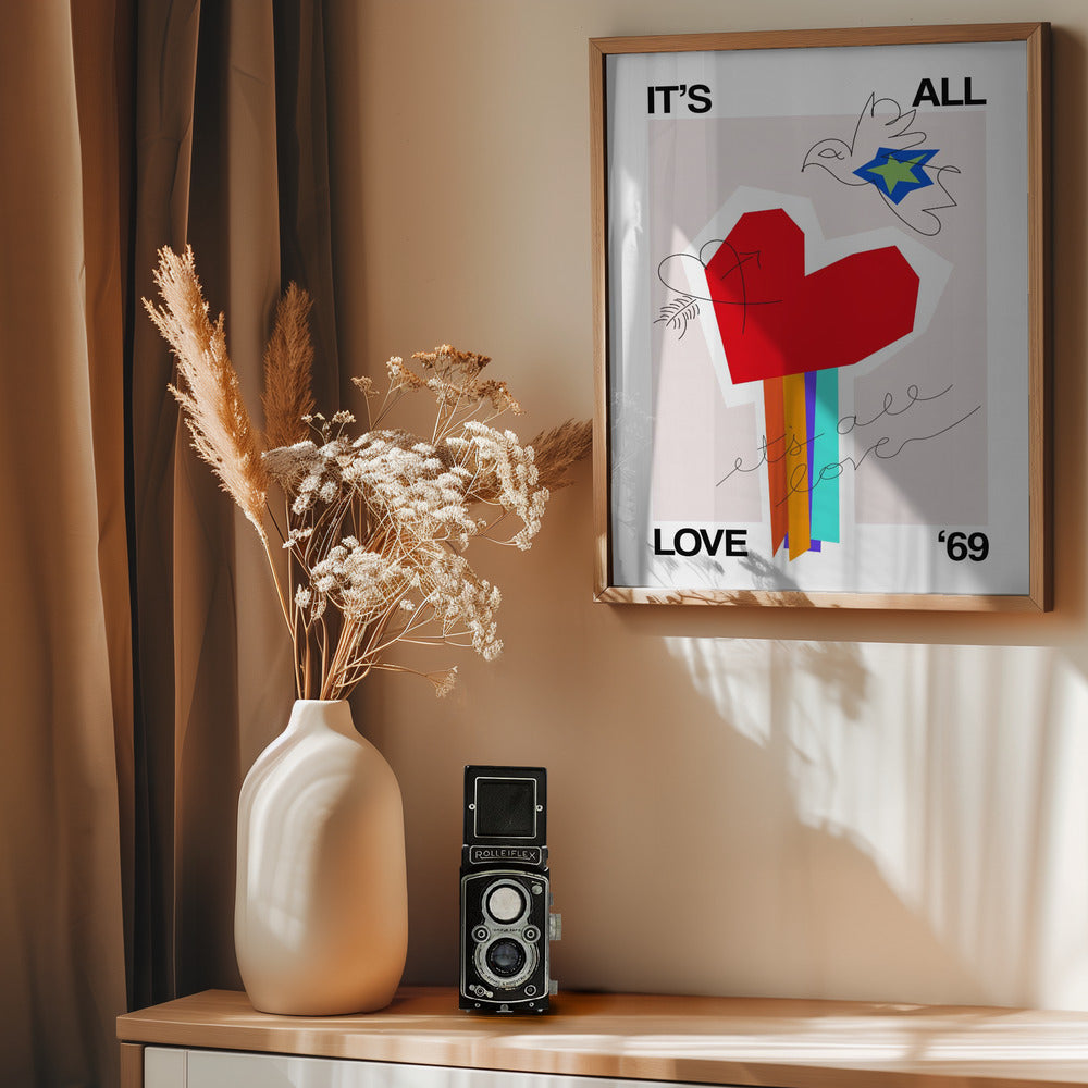 It's All Love '69 Heart Greige - Poster / Art Print - interiör