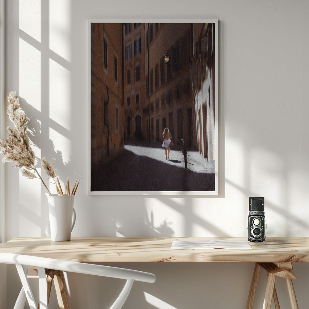 A girl in Rome - Poster / Art Print - interiör