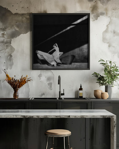 Dancing with the light - Poster / Art Print - interiör
