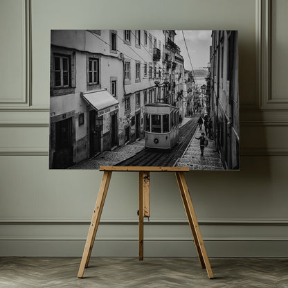 Tram in Lisbon - Poster / Art Print - interiör