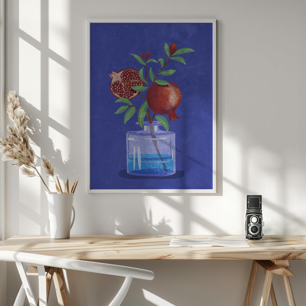 pomegranate in Vase - Poster / Art Print - interiör