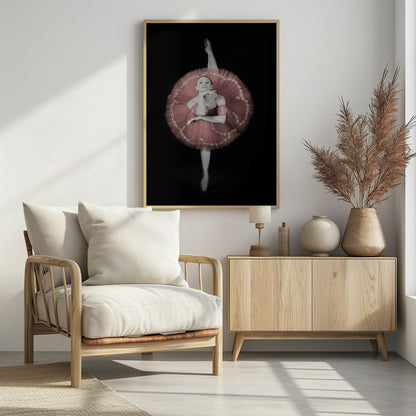 On Pointe - Poster / Art Print - interiör