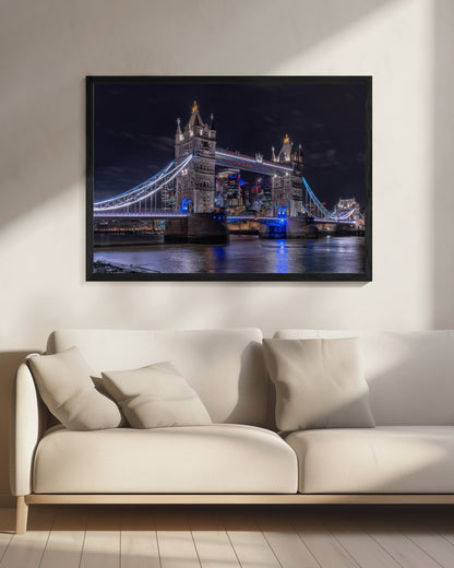Tower Bridge in London - Poster / Art Print - interiör