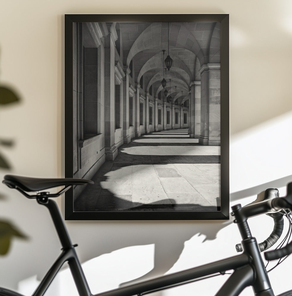 Curved Corridor - Poster / Art Print - interiör