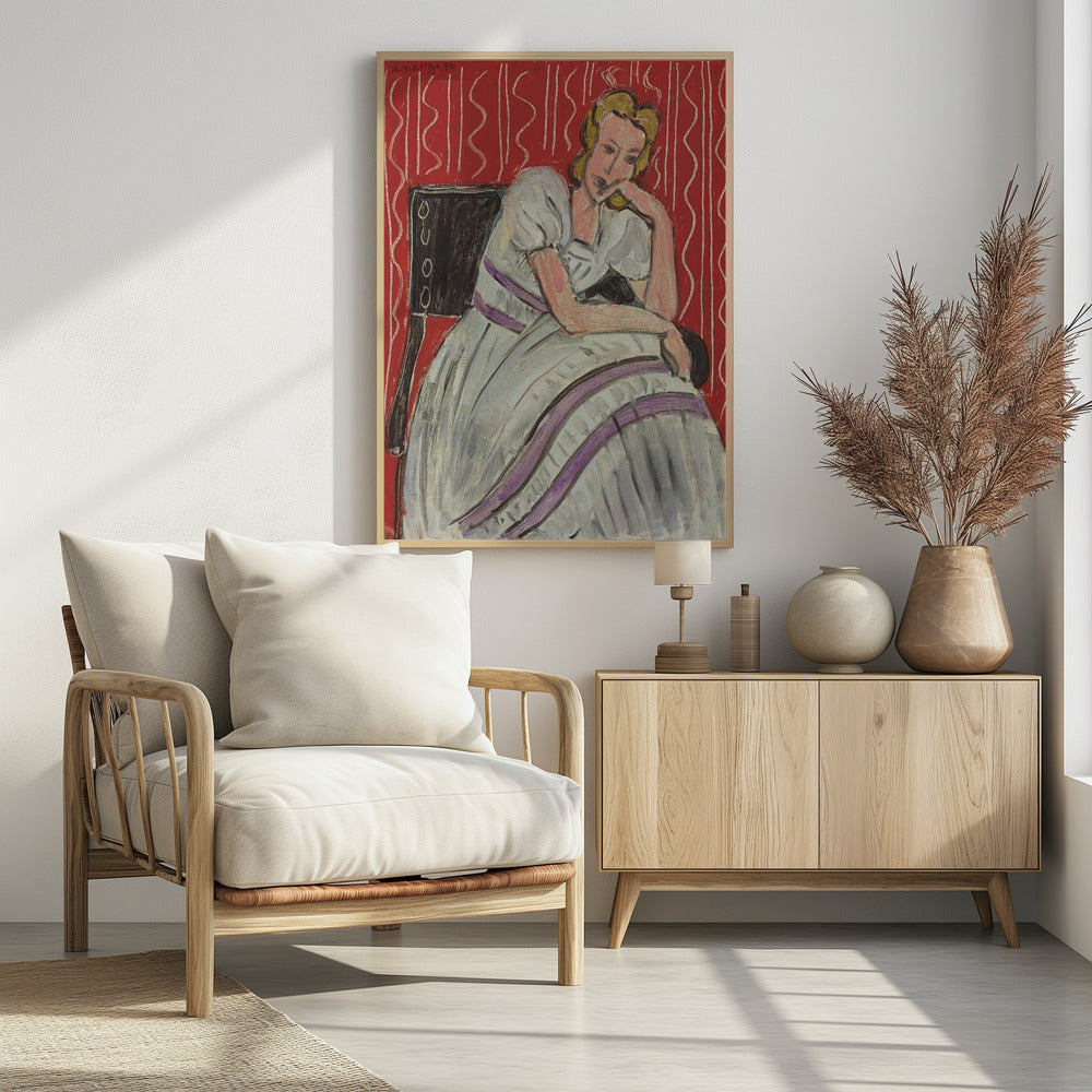 Jeune Femme Assise En Robe Grise - Poster / Art Print - interiör