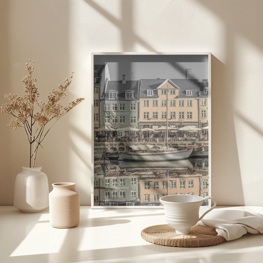 COPENHAGEN VINTAGE Quiet Nyhavn - Poster / Art Print - interiör