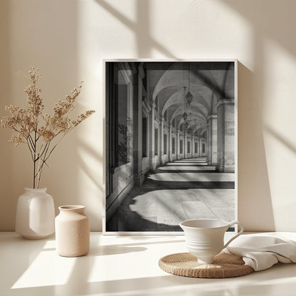 Curved Corridor - Poster / Art Print - interiör