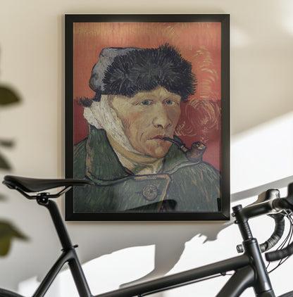 Vincent Van Gogh's Self Portrait With Bandaged Ear and Pipe (1889) - Poster / Art Print - interiör
