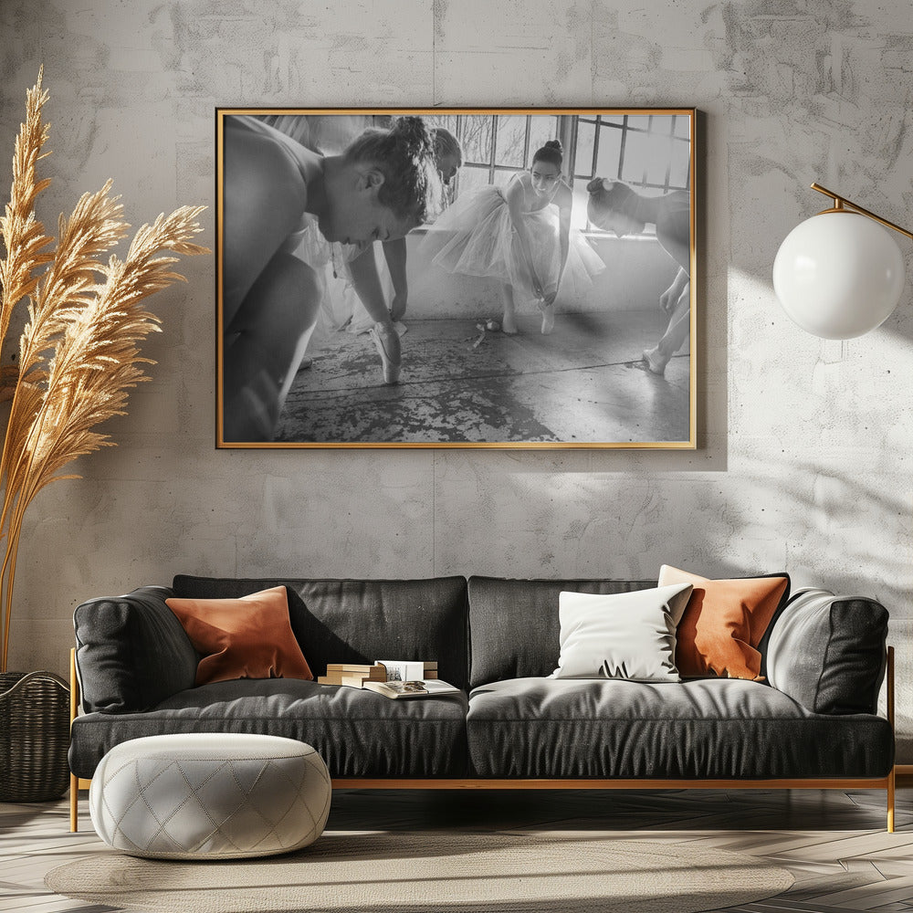 Ballet dancers preparation... - Poster / Art Print - interiör
