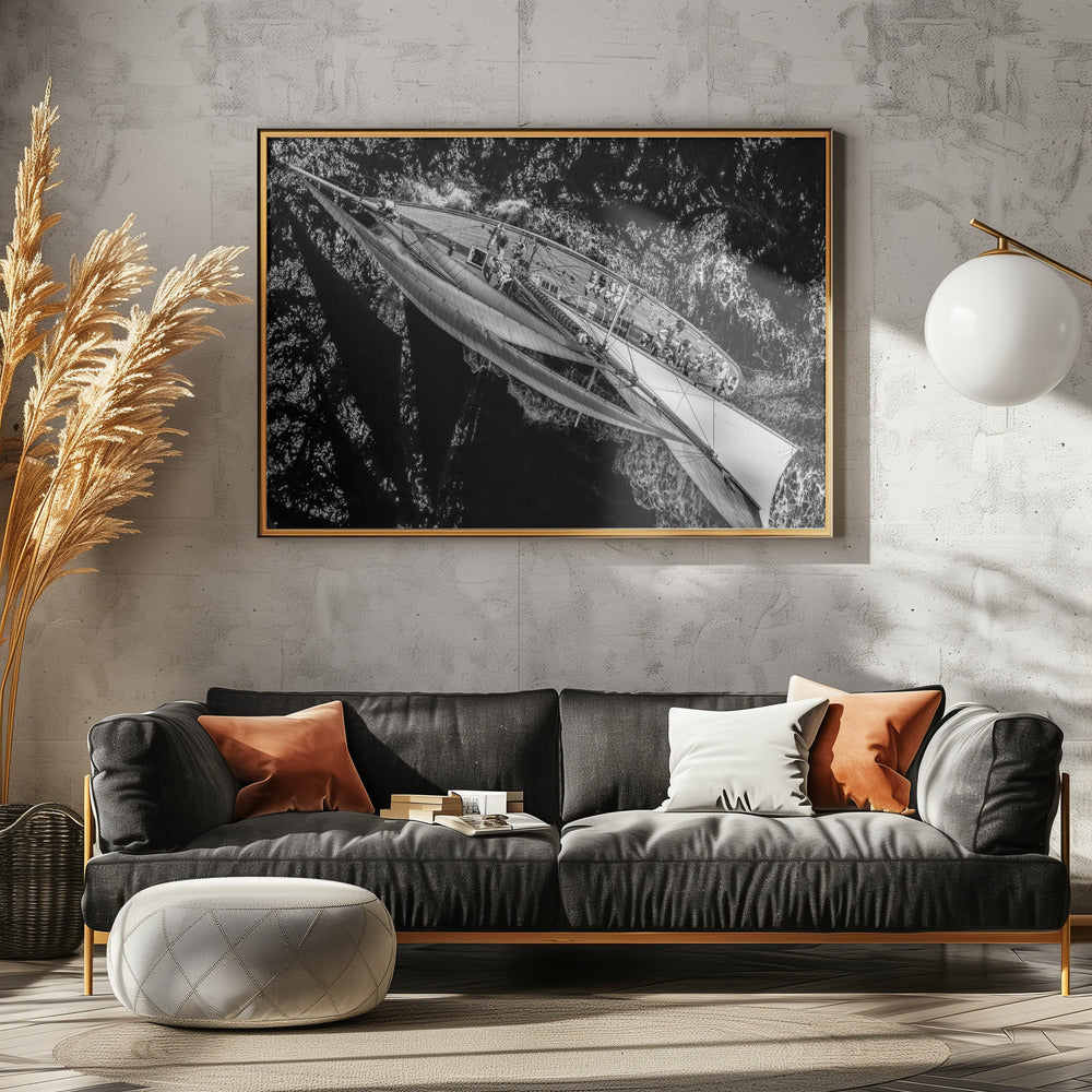 Above the racing ship - Poster / Art Print - interiör