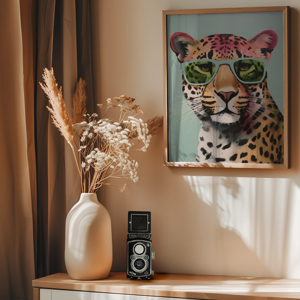 Leopard With Glasses - Poster / Art Print - interiör