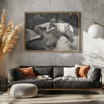 Off to the Races - Poster / Art Print - interiör