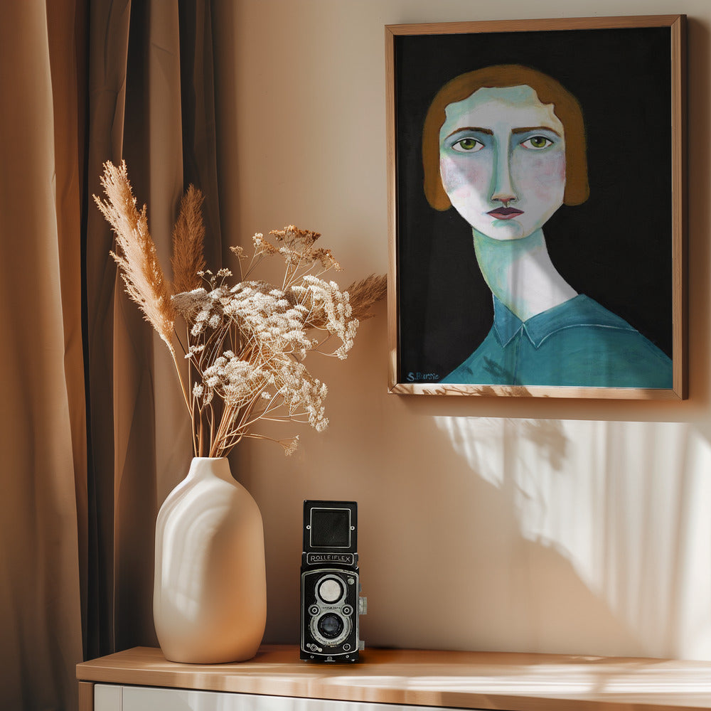 Vintage Lady Looking - Poster / Art Print - interiör