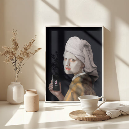 Girl with TikTok - Poster / Art Print - interiör