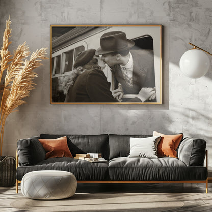 The Goodbye Kiss - Poster / Art Print - interiör