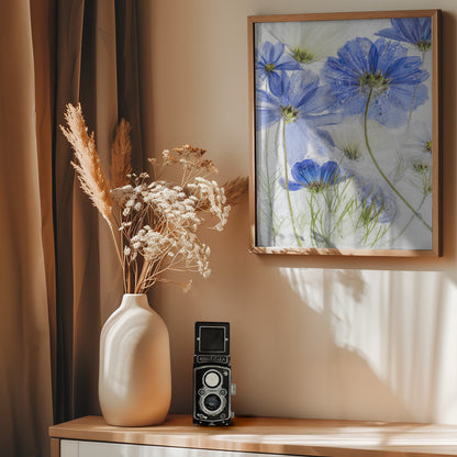 Cosmos blue - Poster / Art Print - interiör