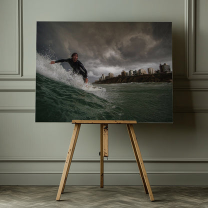 Apocalyptic Surfer - Poster / Art Print - interiör