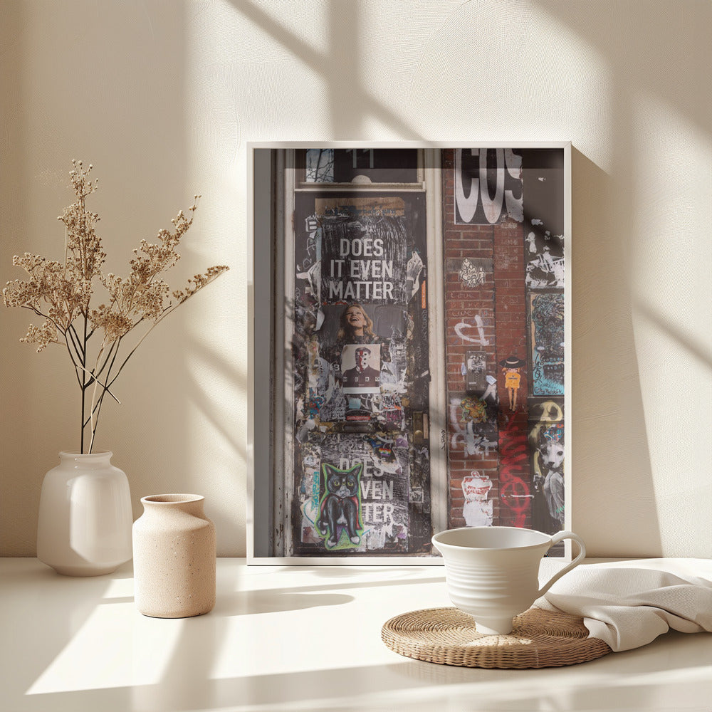 East Village Door - Poster / Art Print - interiör
