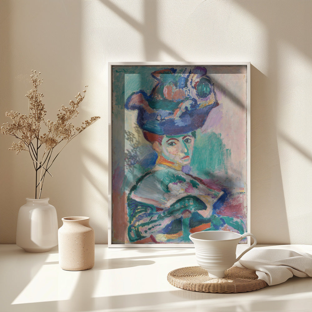 Woman With Hat - Poster / Art Print - interiör