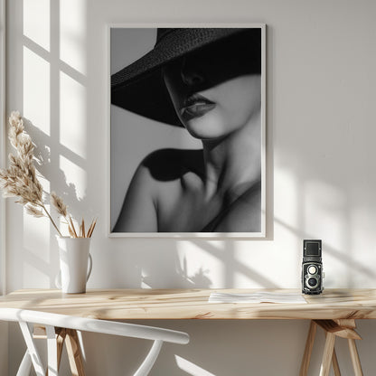 Hat and Shadow - Poster / Art Print - interiör