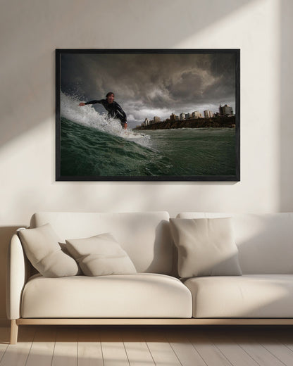 Apocalyptic Surfer - Poster / Art Print - interiör
