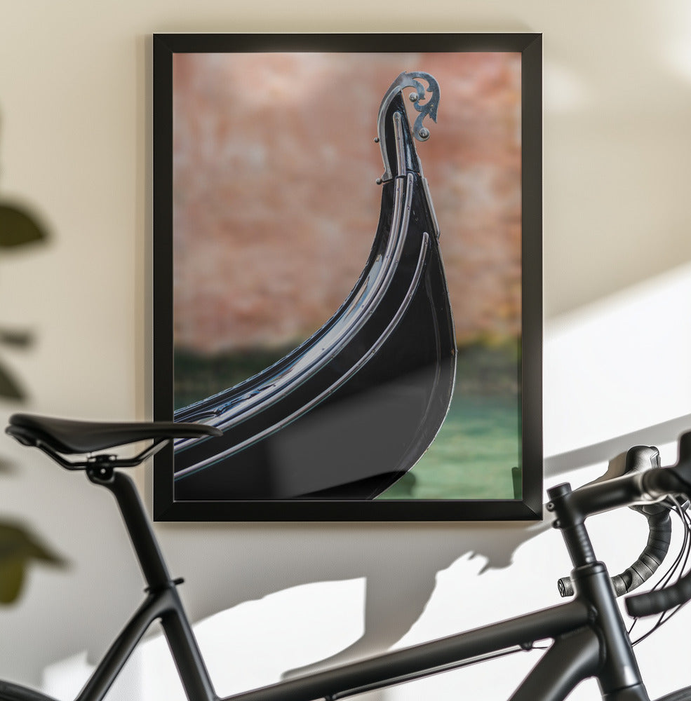 The bow of the gondola - Poster / Art Print - interiör