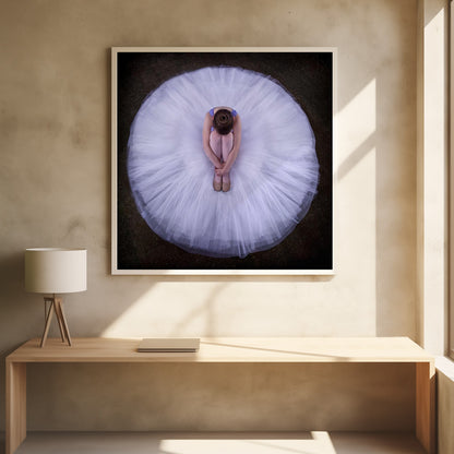 Young Ballerina - Poster / Art Print - interiör