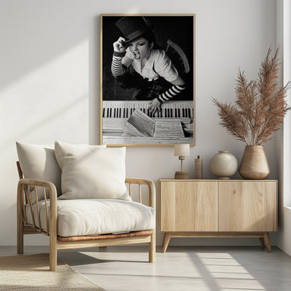 Alice - Poster / Art Print - interiör