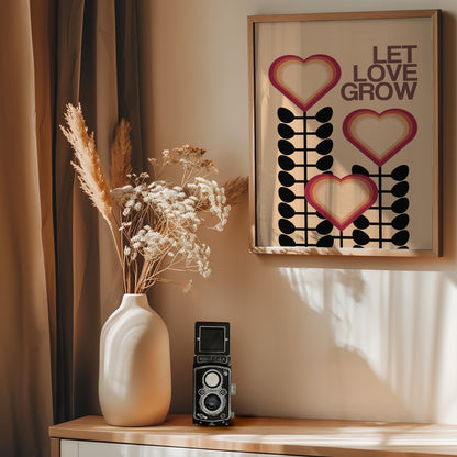 Let Love Grow Cream - Poster / Art Print - interiör