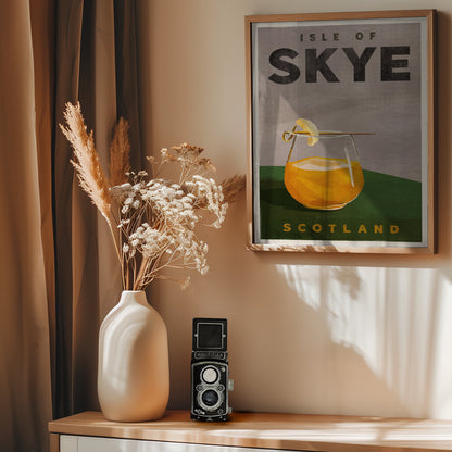 Isle Of Skye Scotland Scotch Cocktail Travel Poster - Poster / Art Print - interiör