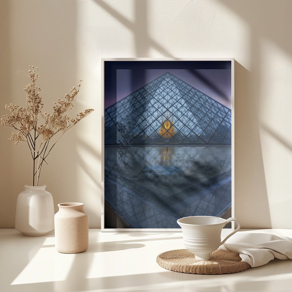 The piramid - Poster / Art Print - interiör