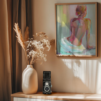 Woman Posing - Poster / Art Print - interiör
