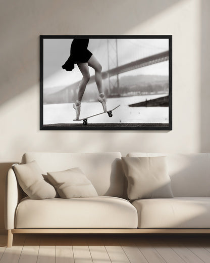 Skater Girl - Poster / Art Print - interiör