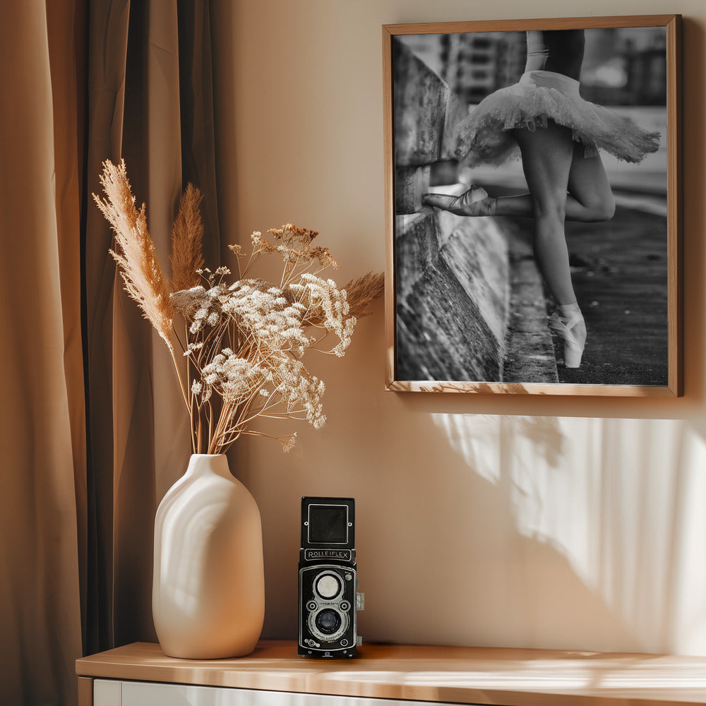 Dancer - Poster / Art Print - interiör
