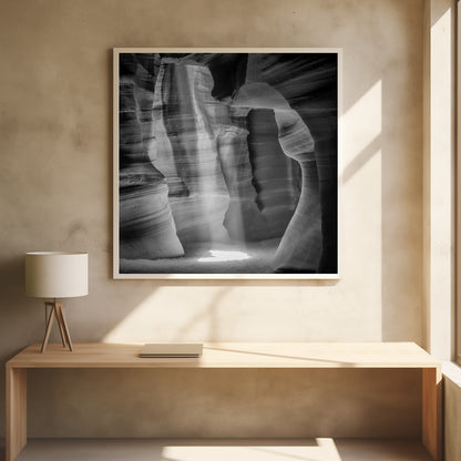 MONOCHROME ANTELOPE CANYON Gorgeous Lightbeam - Poster / Art Print - interiör