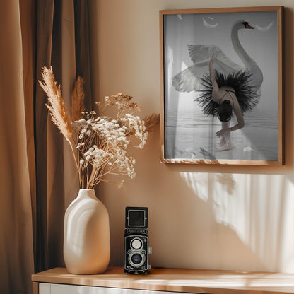 Swan Lake - Poster / Art Print - interiör