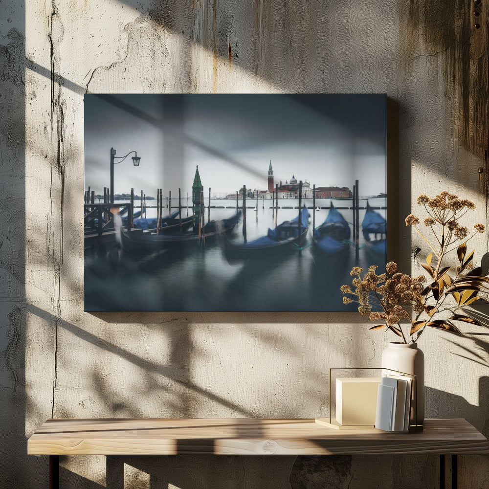 Floating on a Dream - Poster / Art Print - interiör