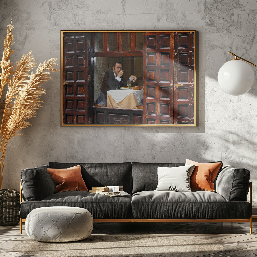 Lonely Man Dinner in Madrid's Latin Quarter - Poster / Art Print - interiör