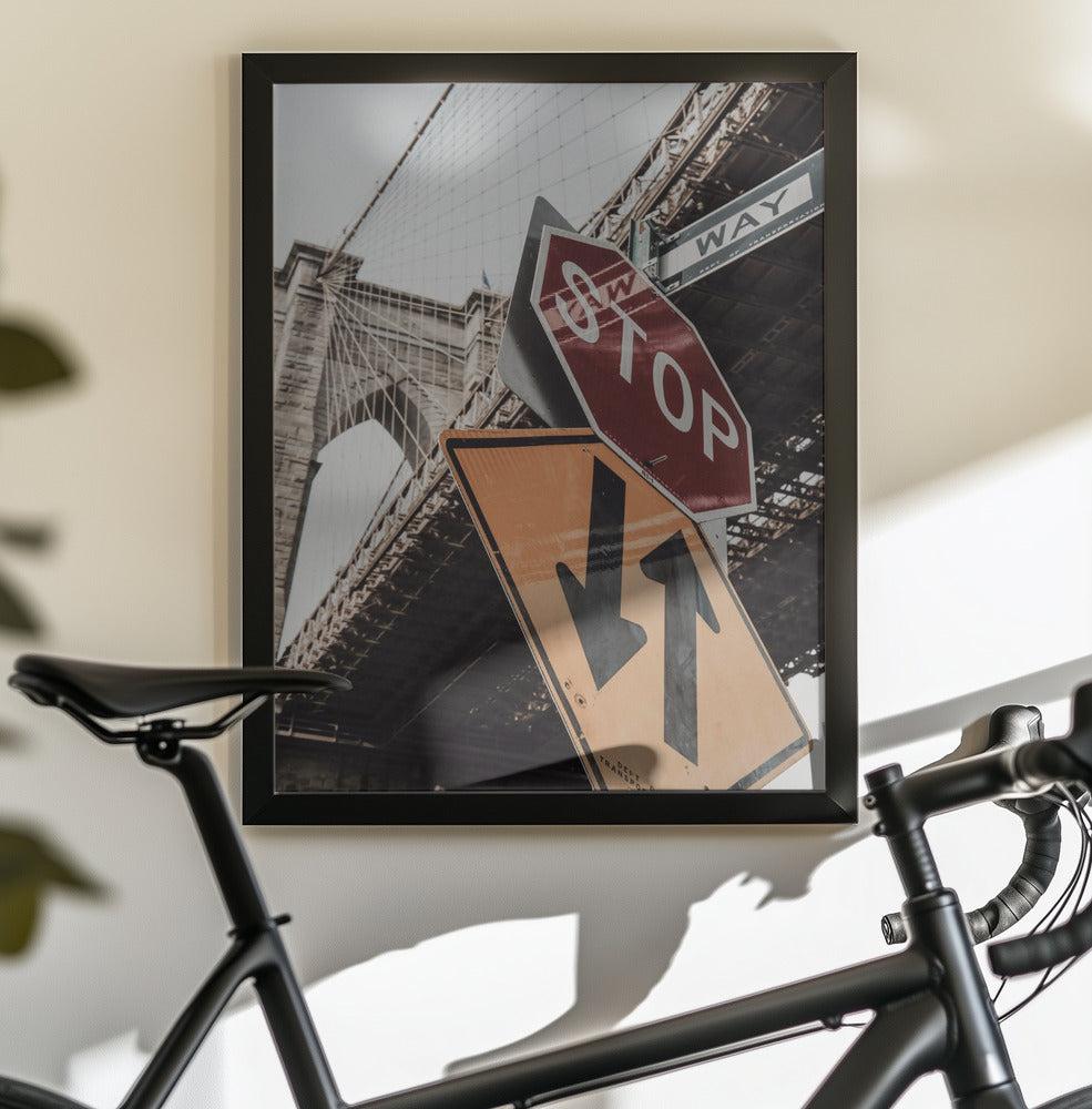 Brooklyn Bridge Stop - Poster / Art Print - interiör