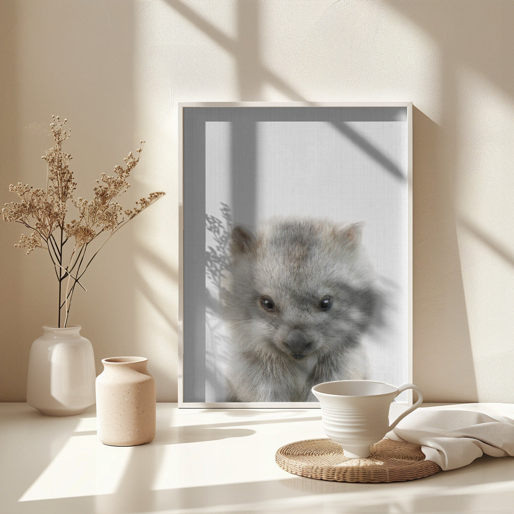 Peekaboo Baby Wombat - Poster / Art Print - interiör