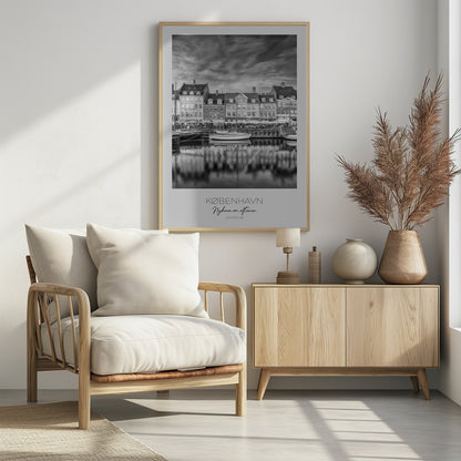 Copenhagen's Historic Harbor - Poster / Art Print - interiör
